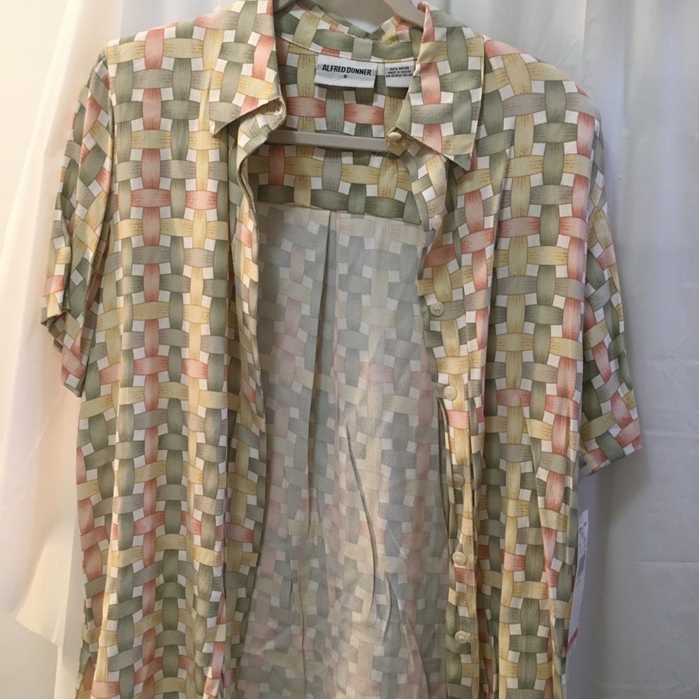 Alfred Dunner Women’s Size 8 Short Sleeve Button Down Shirt